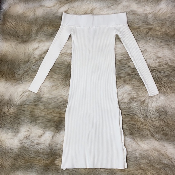 C/MEO COLLECTIVE Off-The-Shoulder MIDI Dress with Long Sleeves, Size Small - Picture 13 of 15